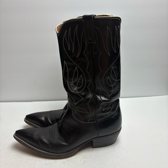 Justin Black Leather Cowboy Boots Embroidered Pointy Toe Snip Mens size 7.5 D